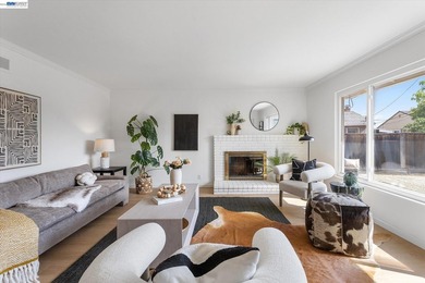 Welcome to 4875 Pepperwood Way, a beautifully refreshed - photo 6