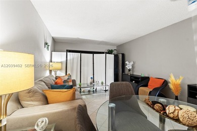 Stunning unobstructed lake views! Beautifully updated 3rd-floor - photo 4