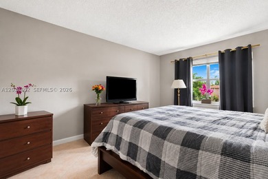 Stunning unobstructed lake views! Beautifully updated 3rd-floor - photo 9