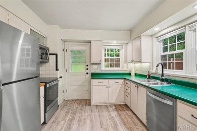 Showings start at the open house on Saturday 6/27/26 from 11 am - photo 5