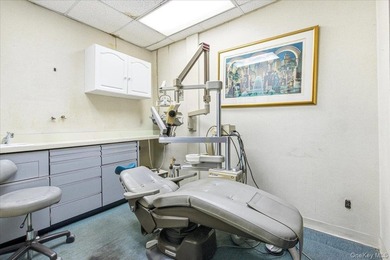 Prime Dental Office Opportunity at the Kennedy House in Forest - photo 15