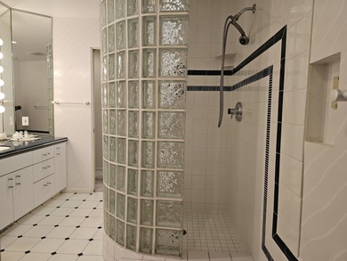 WOW, what a location & what a view of Sunnyside golf course