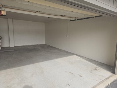 WOW, what a location & what a view of Sunnyside golf course