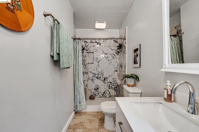 Set in a dynamic, authentically urban pocket, the neighborhood - photo 44
