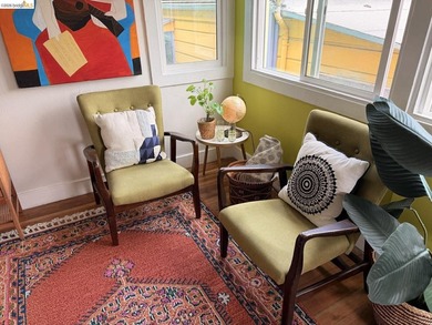 Set in a dynamic, authentically urban pocket, the neighborhood - photo 48