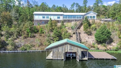 THIS HOME IS A SHOWPLACE! Privacy and Peace located 45 minutes - photo 8