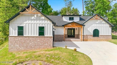 Nice wooded lot with common area to the left and rear for more - photo 3