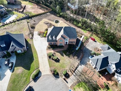 The seller has just made a significant price IMPROVEMENT - photo 5