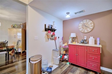 Welcome to this beautifully remodeled 2-bedroom, 2-bathroom - photo 16