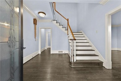 The seller has just made a significant price IMPROVEMENT - photo 10