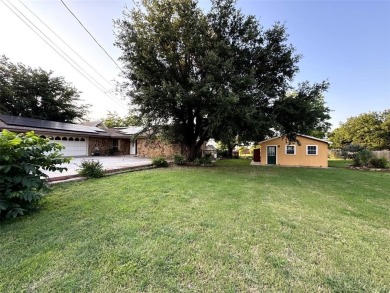 Lake Home For Sale in Runaway Bay, Texas