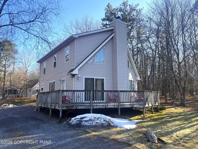 Towamensing Trails Lake Home For Sale in Albrightsville Pennsylvania