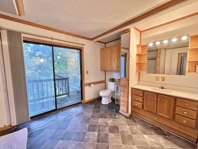 3 bedroom, 3 bath Home and boat slip! You won't find homes like - photo 22