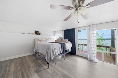Luxury lakefront townhouse in the gated Villas of Lakeland on - photo 29