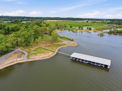 Luxury lakefront townhouse in the gated Villas of Lakeland on - photo 34