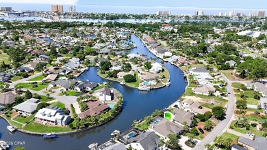 Welcome to waterfront living in the highly sought-after gated - photo 41
