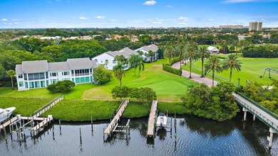 Beautifully renovated contemporary Harbor Home condo offering - photo 2