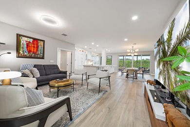 Beautifully renovated contemporary Harbor Home condo offering - photo 6