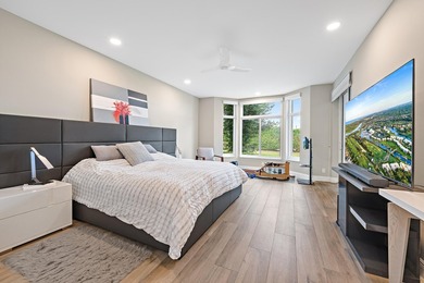 Beautifully renovated contemporary Harbor Home condo offering - photo 8