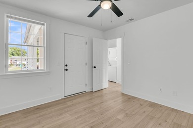 Downtown Charleston fully renovated duplex in a high-demand - photo 21