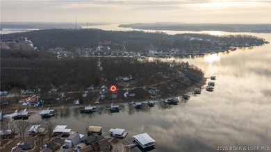 Don't miss this wonderful lake home located at the 8-mile marker - photo 37