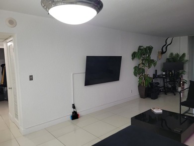 ***Elegant, Bright, and Cozy unit with direct East views facing - photo 9