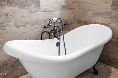 Looking for a property with lots of beautiful - photo 48