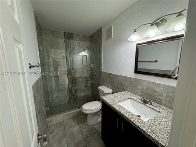 Amazing opportunity for an investor to purchase in a building - photo 8
