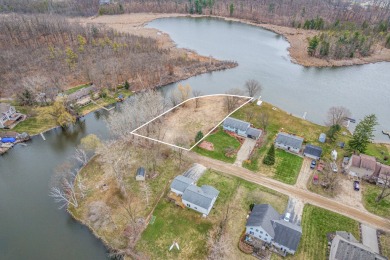 Lake Lot For Sale in Clarkston, Michigan