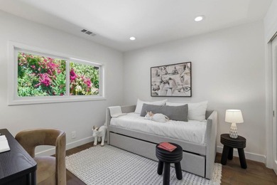 Nestled in the highly sought-after Saratoga Woods neighborhood - photo 28