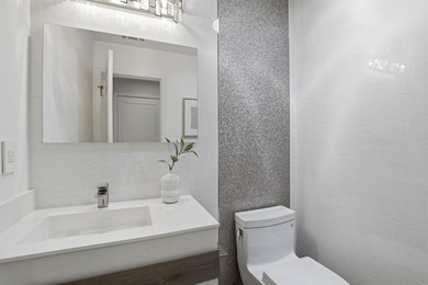 Nestled in the highly sought-after Saratoga Woods neighborhood - photo 29