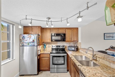 1035 Lake Shore Dr 105 - photo 9