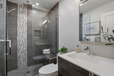 Nestled in the highly sought-after Saratoga Woods neighborhood - photo 31
