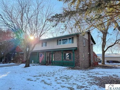 Clear Lake - Waseca County Home For Sale in Waseca Minnesota