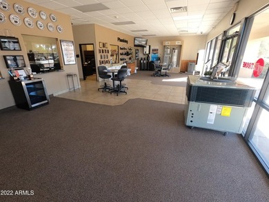 Well maintained and appointed free standing - photo 5
