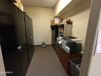Well maintained and appointed free standing - photo 10