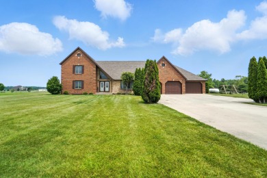 (private lake, pond, creek) Home For Sale in Celina Ohio