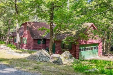 Lake Home For Sale in Lake Ariel, Pennsylvania