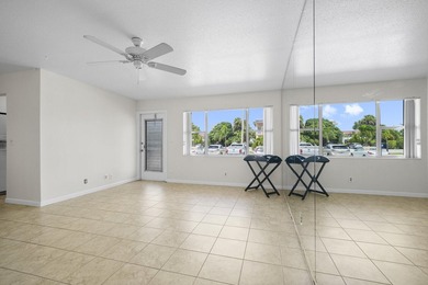 Boaters & Water Lovers Paradise! Live on the Intracoastal for a - photo 13