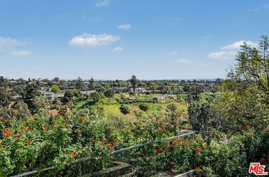 Rare opportunity to own a generous 9,838 sq ft lot, almost twice - photo 16