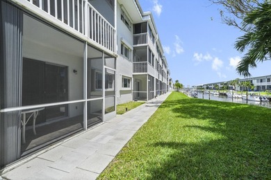 Boaters & Water Lovers Paradise! Live on the Intracoastal for a - photo 33