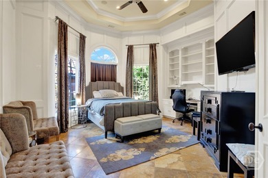 Spanish-style estate on 2.5 private acres in The Estates on - photo 7