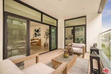 One of the final opportunities to own a three-bedroom residence - photo 6