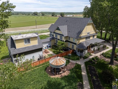 The Veranda Venue - Premier Wedding &amp; Event Estate in Lawrence