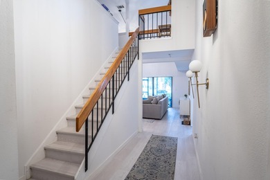 Updated Villa with Loft & Peaceful Pond Views Beautifully - photo 3