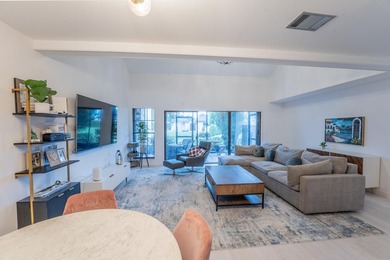 Updated Villa with Loft & Peaceful Pond Views Beautifully - photo 8