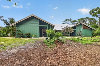Tucked inside Crane Creek Racquet Club in beautiful Palm City - photo 2