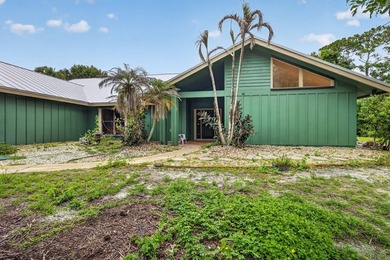 Tucked inside Crane Creek Racquet Club in beautiful Palm City - photo 3