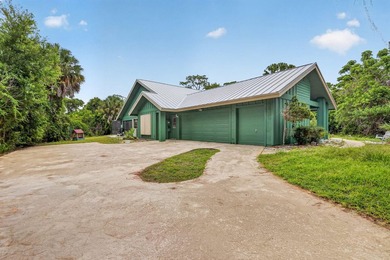 Tucked inside Crane Creek Racquet Club in beautiful Palm City - photo 5