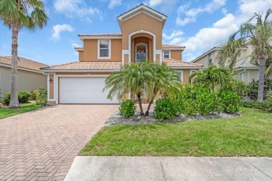 (private lake, pond, creek) Home For Sale in Venice Florida